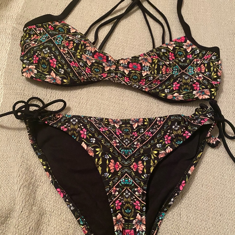 Swimsuit small juniors